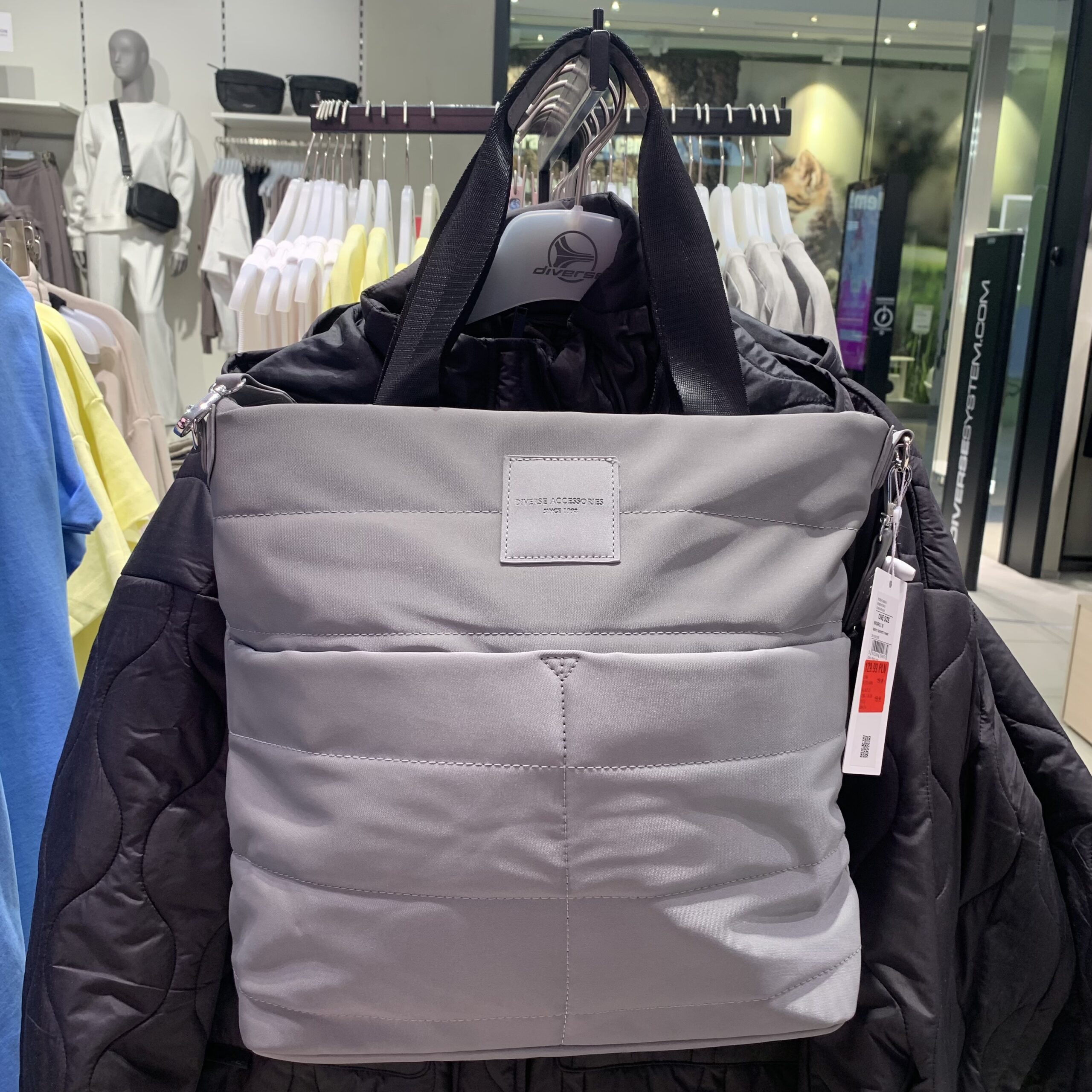 DIVERSE - SPORTOWA TORBA