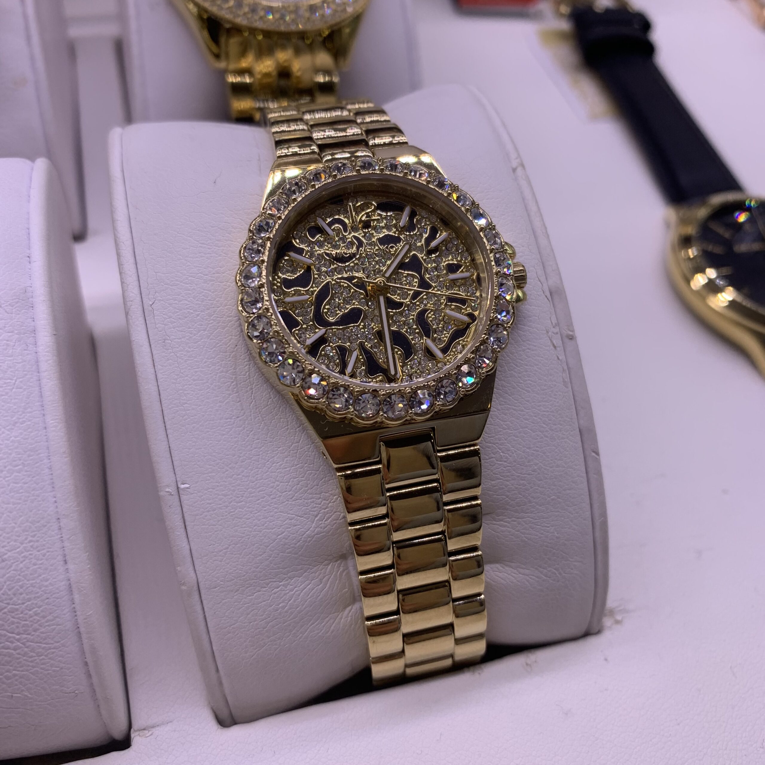 SWISS - ZEGAREK MICHAEL KORS
